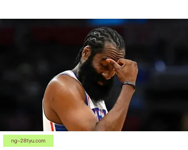 加兰助快船起飞 小卡变话痨笑称轻松